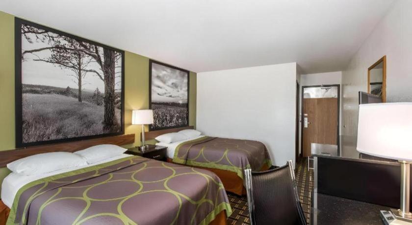 Super 8 By Wyndham Wayne Hotell Exteriör bild